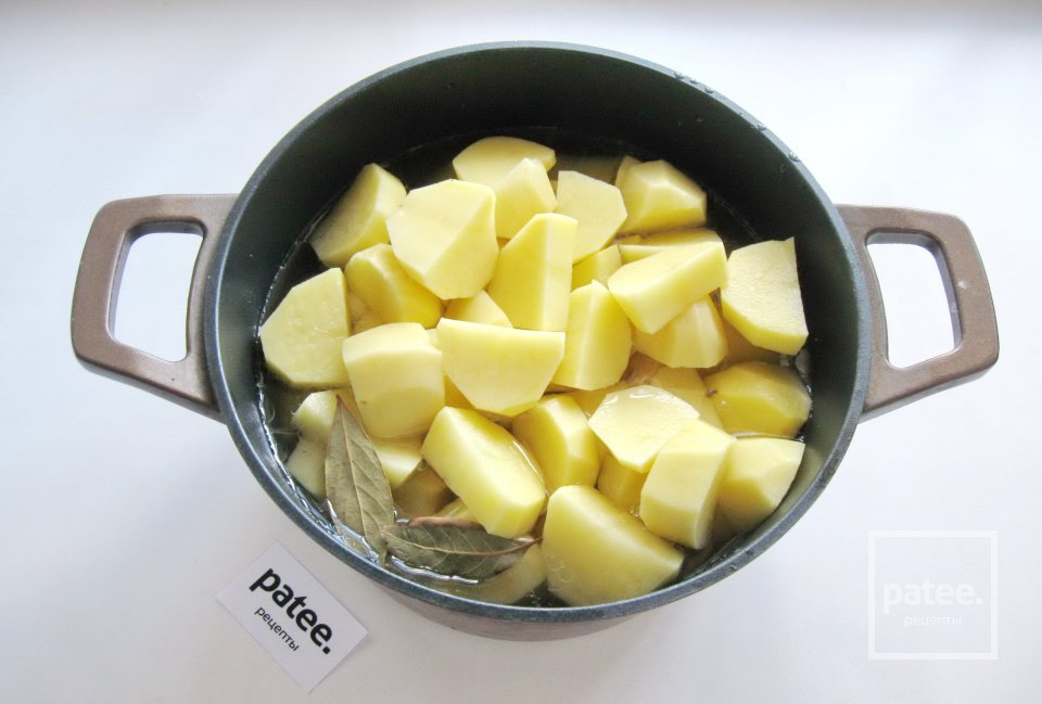 Жаркое из свинины с тыквой и грибами - Шаг 9