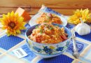 Тушеная капуста с тыквой и салями
