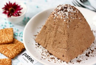 Шоколадная пасха с кокосом и печеньем