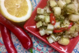 Маринованный сельдерей.