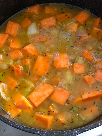 Суп-пюре из батата - Шаг 5