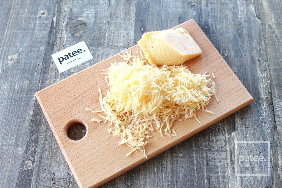 Заливной пирог с зеленым луком - Шаг 5