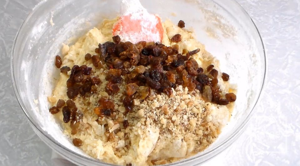 Домашнее Ореховое Печенье с изюмом - Шаг 3