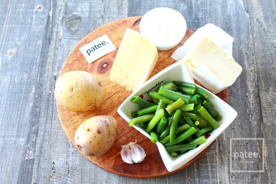 Картофель запеченный под сливочно-чесночным соусом - Шаг 1