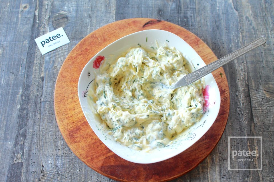 Картофель запеченный под сливочно-чесночным соусом - Шаг 11