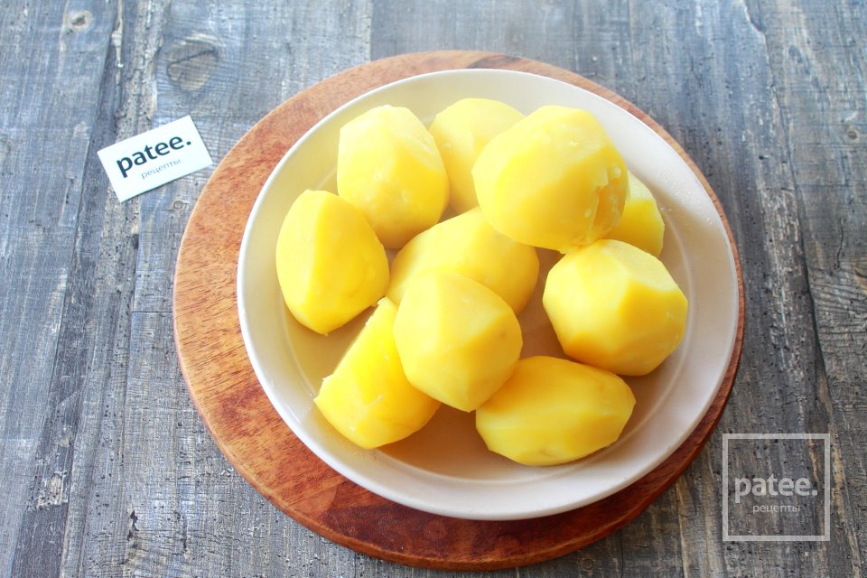 Картофель запеченный под сливочно-чесночным соусом - Шаг 12