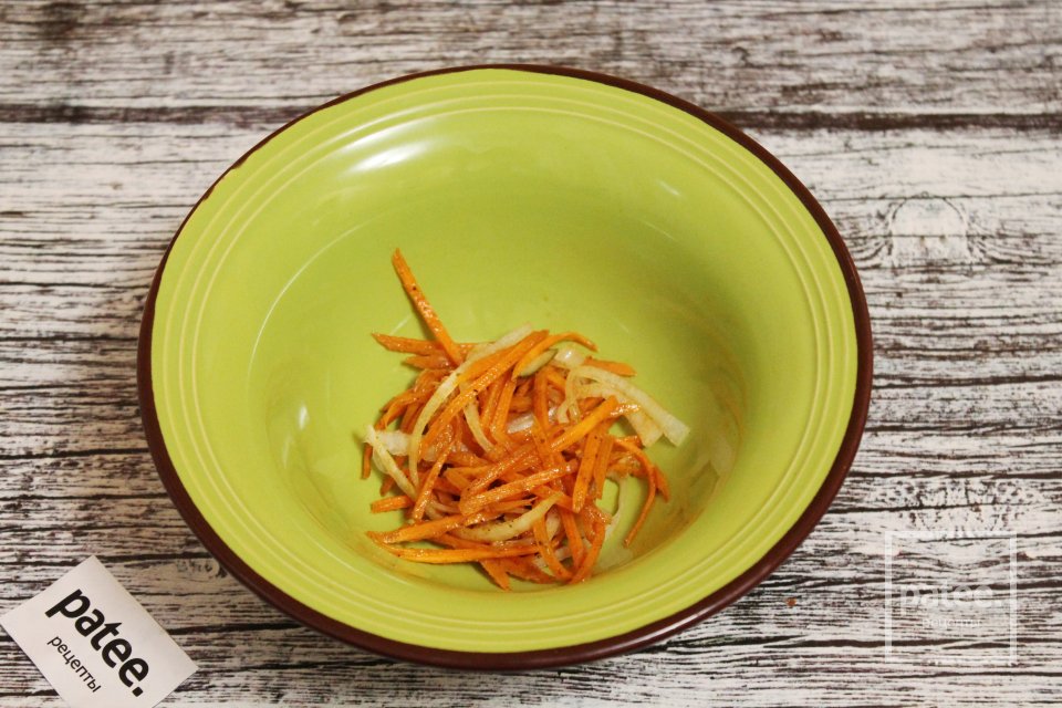Салат из корейской моркови с куриными желудками - Шаг 15