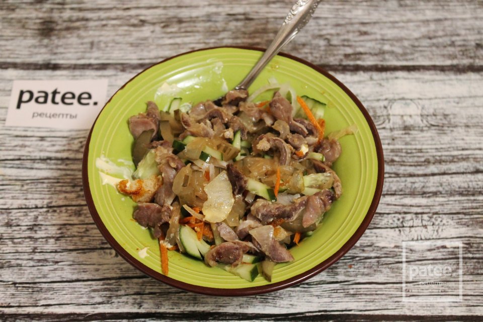 Салат из корейской моркови с куриными желудками - Шаг 18