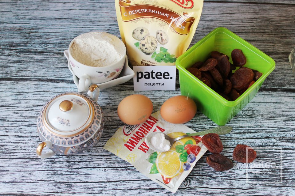 Пирог на майонезе с курагой и орехами - Шаг 1