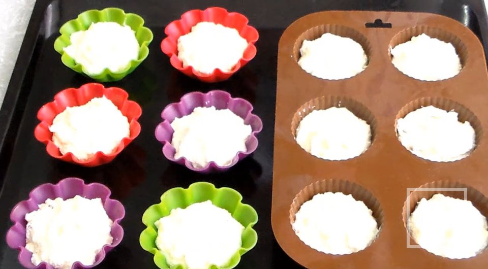 Готовим сырники в духовке - Шаг 4