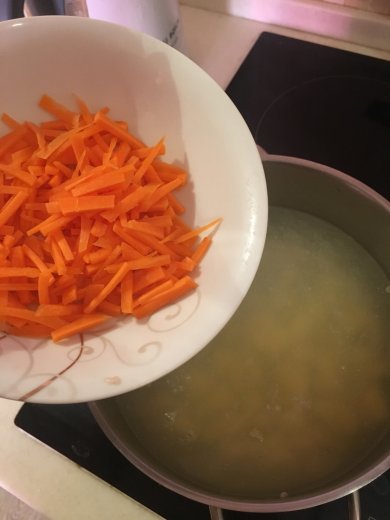 Сырный суп самый простой и вкусный 🤤 - Шаг 3