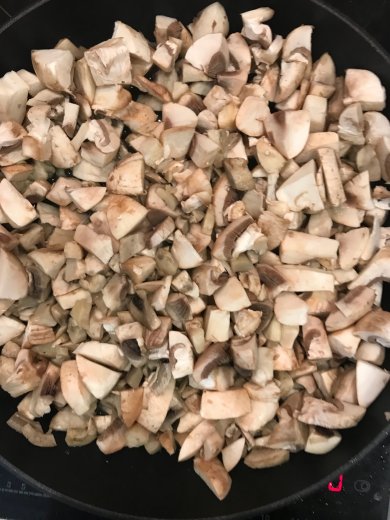 Жульен с курицей и грибами - Шаг 3