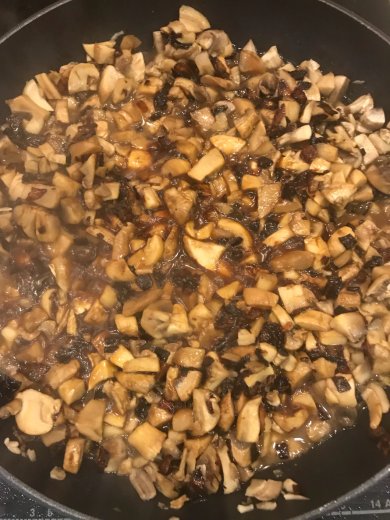 Жульен с курицей и грибами - Шаг 5