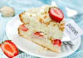 Домашний торт с клубникой