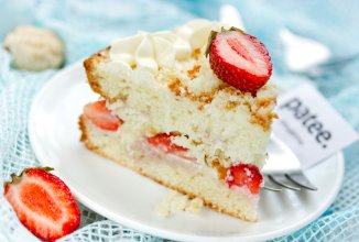 Домашний торт с клубникой