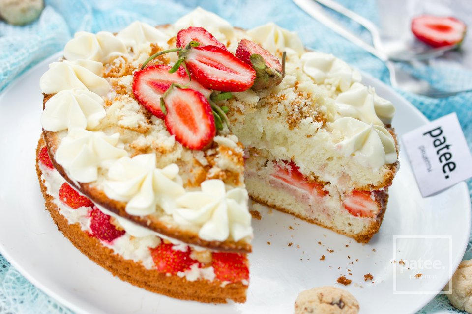 Домашний торт с клубникой - Шаг 22