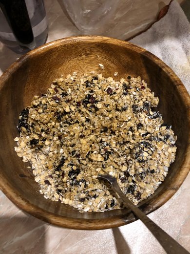 Гранола с кокосовой стружкой, орехами и сухофруктами. - Шаг 2