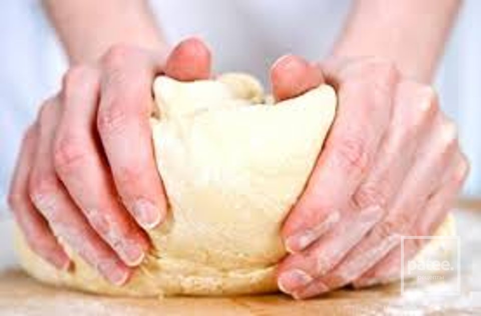 Печеные пирожки с мясной начинкой - Шаг 3