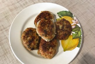 Куриные котлетки с зеленью