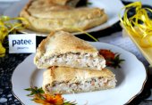 Пресный пирог с рыбой и рисом