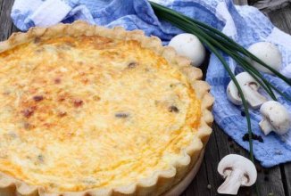 Открытый пирог с грибами