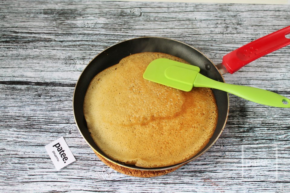 Блины с корицей на кефире - Шаг 10