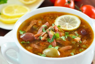 Солянка сборная мясная