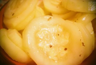 Мгновенные маринованные кабачки