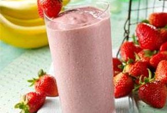 Бананово-клубнічний