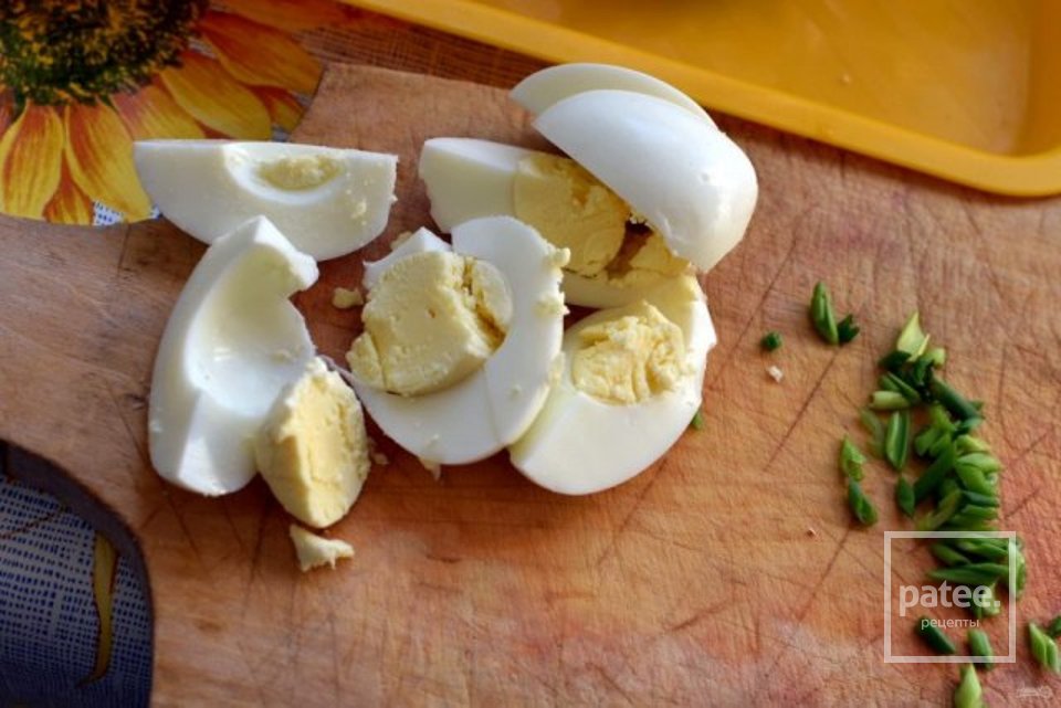 Салат з кольорової капусти та брокколі з яйцем - Шаг 3