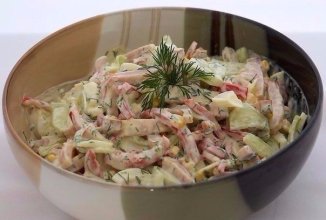 Салат з яйцем і шинкою