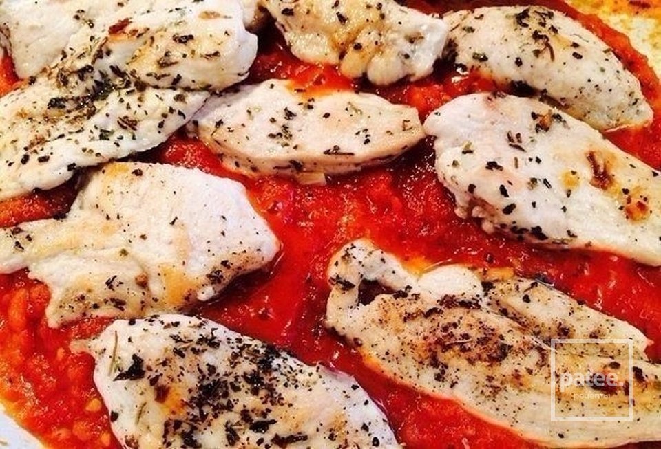 Спагеті з куркою в томатному соусі - Шаг 5