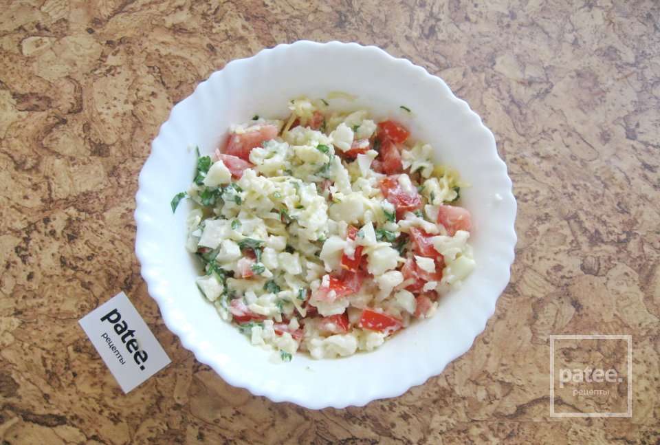 Салат с цветной капустой и помидором - Шаг 10
