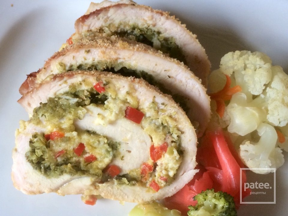 Рулет из индейки с зелёной аджикой. - Шаг 13