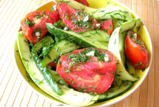 Хрустящие МАЛОСОЛЬНЫЕ ОВОЩИ в пакете. Экспресс Рецепт - хоть на Закуску, хоть Вприкуску!