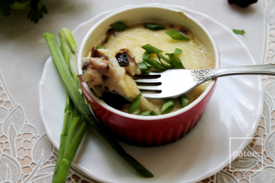 суп жульен. жульен с пюре. жульен с грибами в микроволновке. жульен в горшочках в духовке. жульен в абхазии.