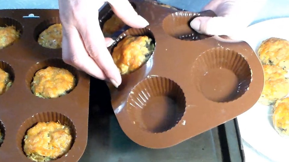 Кабачковые маффины с сыром - Шаг 11