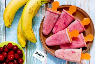 Банановое мороженое с вишней и сгущёнкой