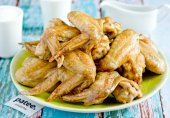 Куриные крылышки с жидким дымом
