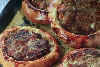 АРАБСКИЕ ОТКРЫТЫЕ ПИРОГИ С МЯСОМ