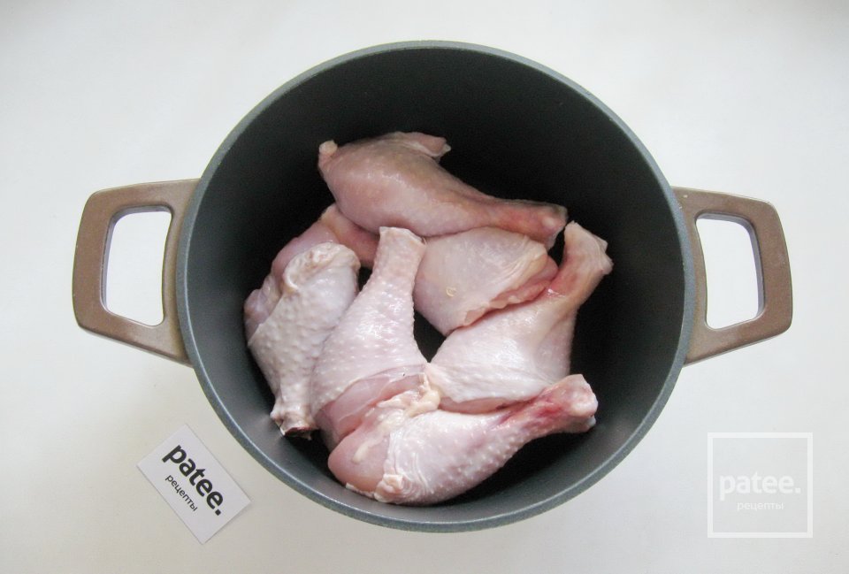 Куриные голени с кабачками в соево-медовом соусе - Шаг 2