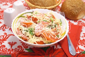 салат  из помидоров