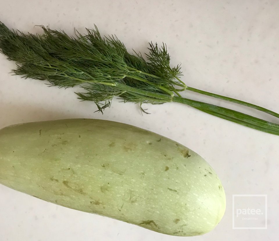 Оладьи из кабачка - Шаг 1