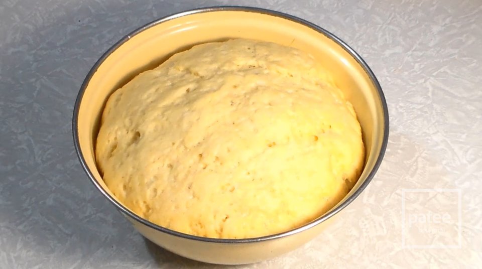 Пирожки с абрикосами и малинкой - Шаг 3