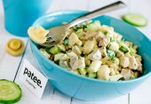 Салат с языком и маринованными грибами