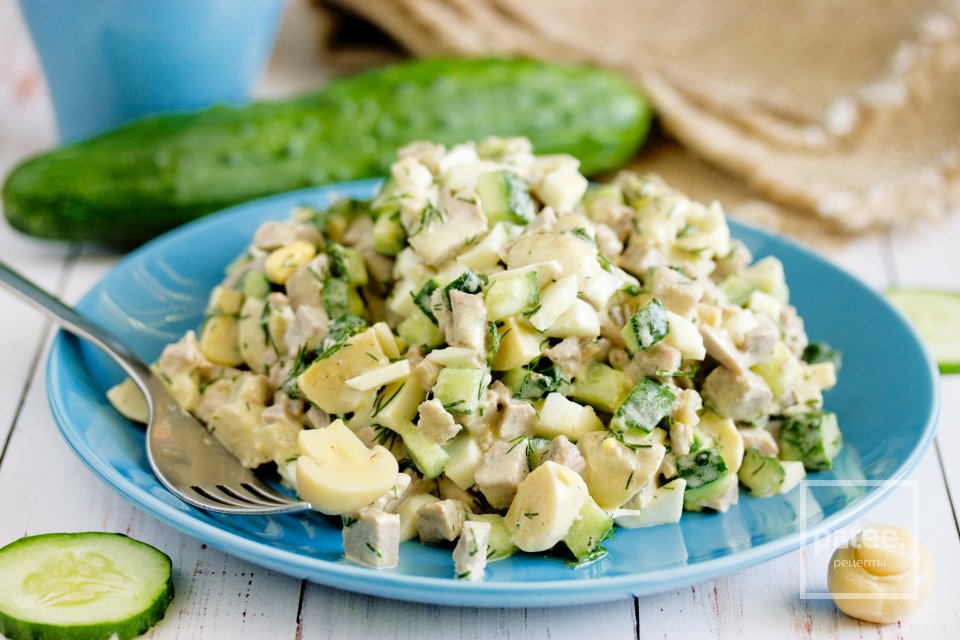 Салат с языком и маринованными грибами - Шаг 12