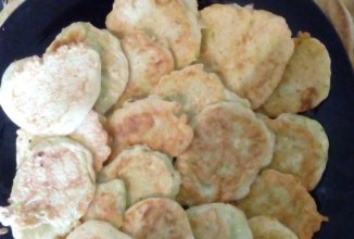 Кабачковые оладьи на скорую руку.