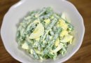 Салат из зеленой фасоли с яйцами