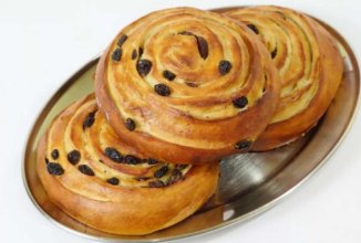 Изюмные пирожные