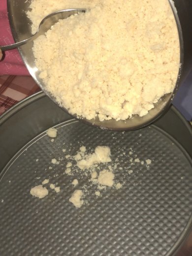 Творожно-песочный пирог с ягодами - Шаг 12